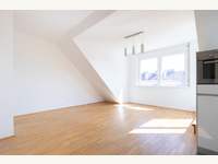Dachgeschosswohnung in Wien
