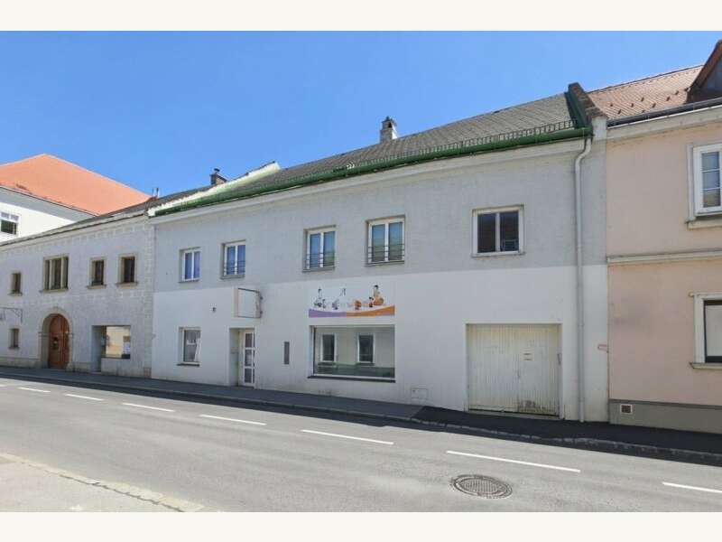 Renditeobjekt in 2460 Bruck an der Leitha - 1