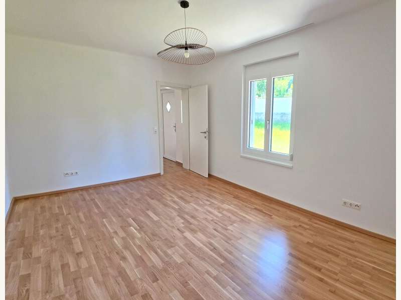 Bungalow in 2410 Hainburg an der Donau - 8