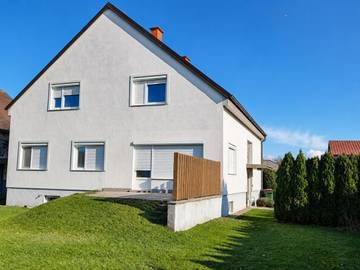 Mehrfamilienhaus in Petronell-Carnuntum