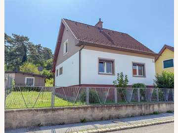 Einfamilienhaus in Mannersdorf am Leithagebirge /  Bruck an der Leitha